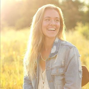 Meet your Posher, Taylor